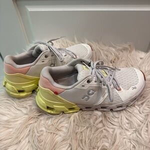 Like new On Cloud running shoes, size 6.5 women’s